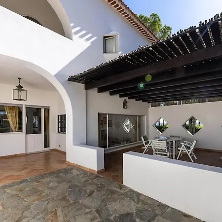 Grace 50 Mt From The Sea *